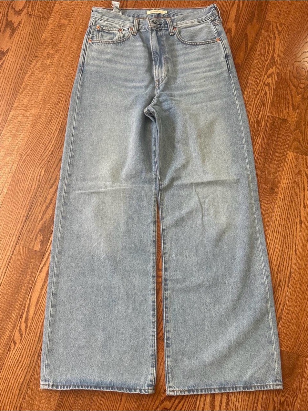 Levi's Women's Ribcage Wide Leg - Picture 2 of 4